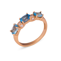 Золотое кольцо с голубым топазом, 17.0, 2.62, 0.34, 3 голуб топаз 1.58сt, 6 куб.цирконий